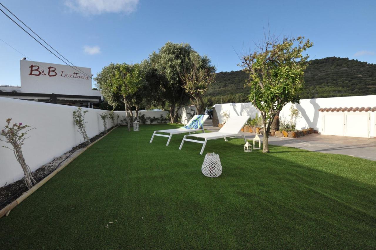 B&B La Roccia Castelsardo Buitenkant foto