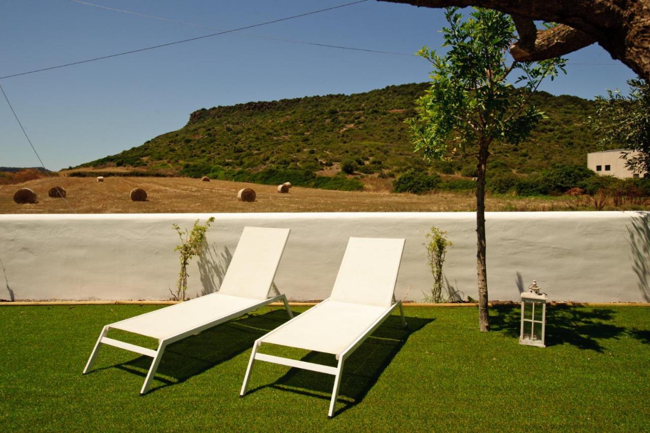 B&B La Roccia Castelsardo Buitenkant foto
