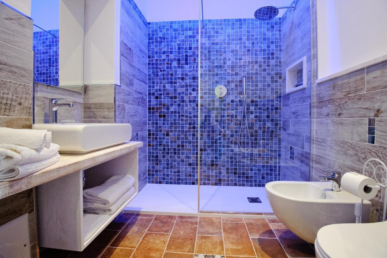 B&B La Roccia Castelsardo Buitenkant foto